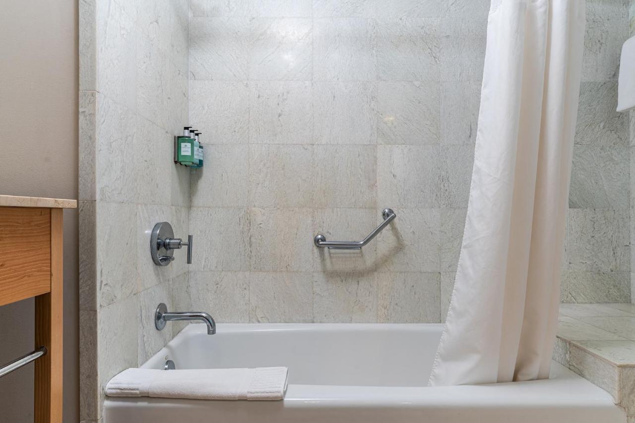 Sunny Isles 1Bdr Sea View And Pool Appartement Miami Beach Buitenkant foto